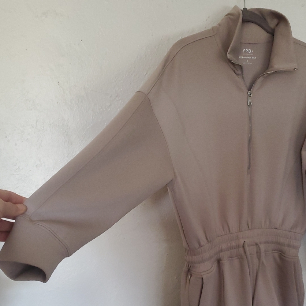 Women's Casual Drawstring Jogger Pants in Beige - Picture 5 of 13